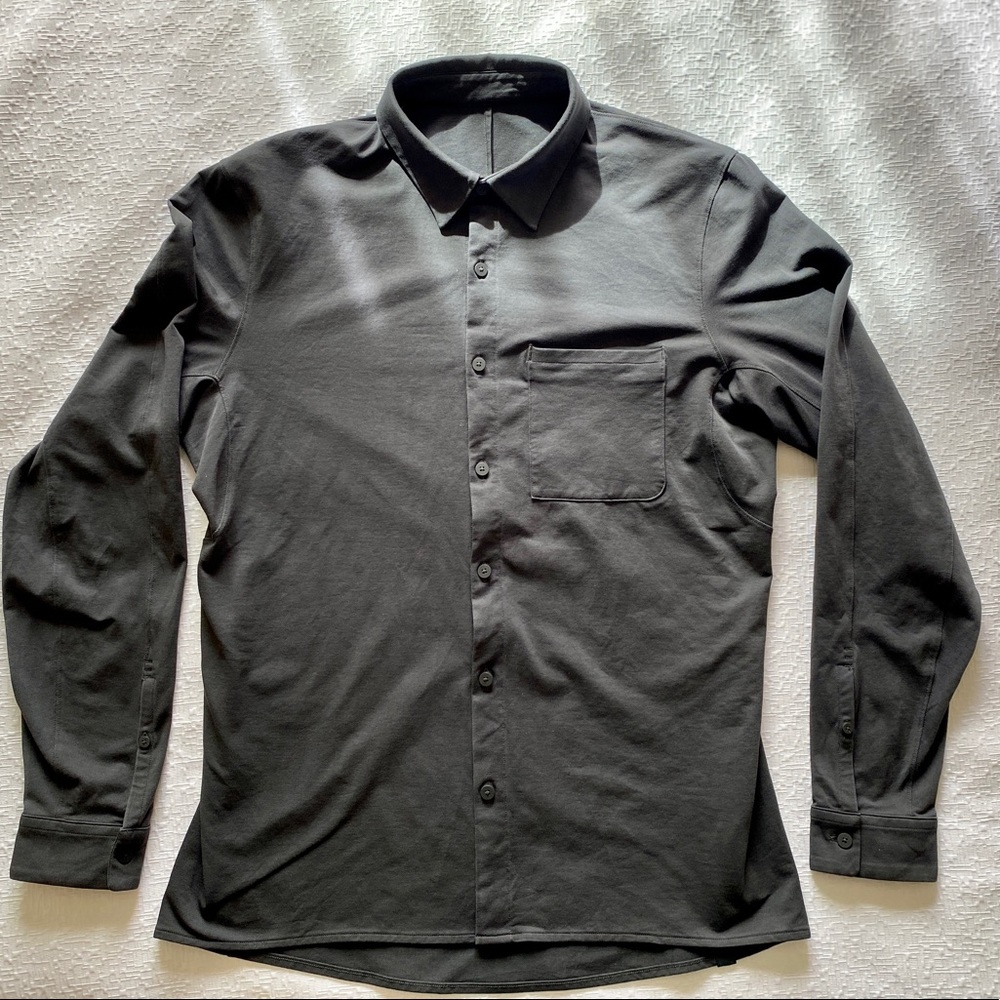 Lululemon Commission Shirt Dark Grey Like New Med